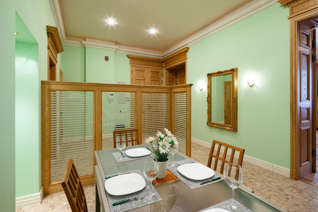 Old Riga 2 Bedroom Vecpilsetas Street Apartment Ngoại thất bức ảnh